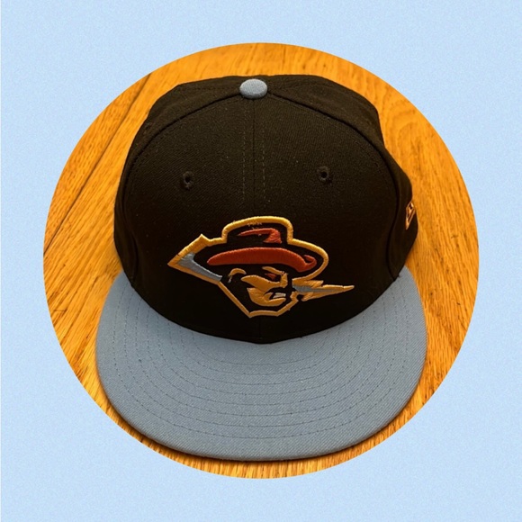 NWOT! MILB Ohama Storm Chasers Hat - Picture 1 of 6